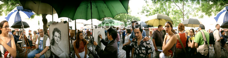 F08 People Montmartre