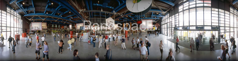 P08 Inside Pompidou hall