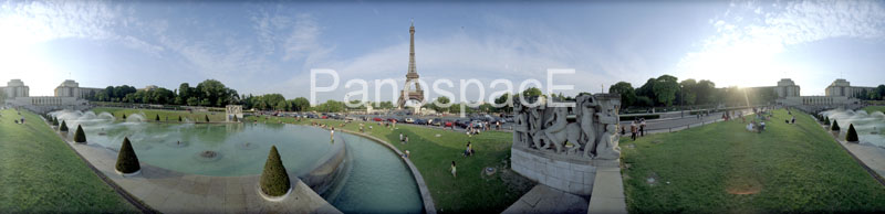 P20 Trocadero statues