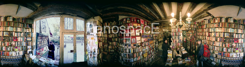 P23 Shakespeare & co